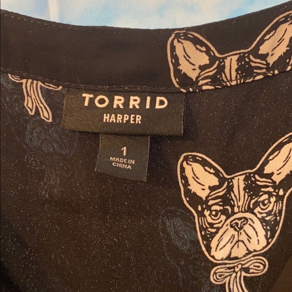 Torrid pug sleeveless shirt - Picture 4 of 4